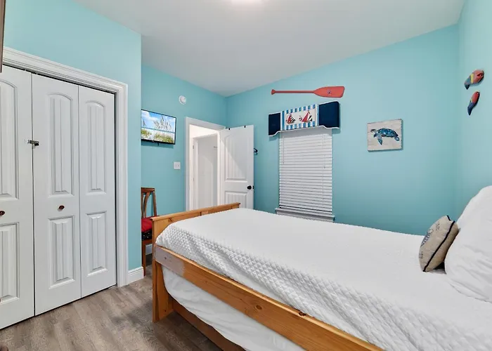 Walk To Beach, Secluded, Gazebo With Grill, 1gig Wifi, Washer And Dryer, Games * Gulf Shores